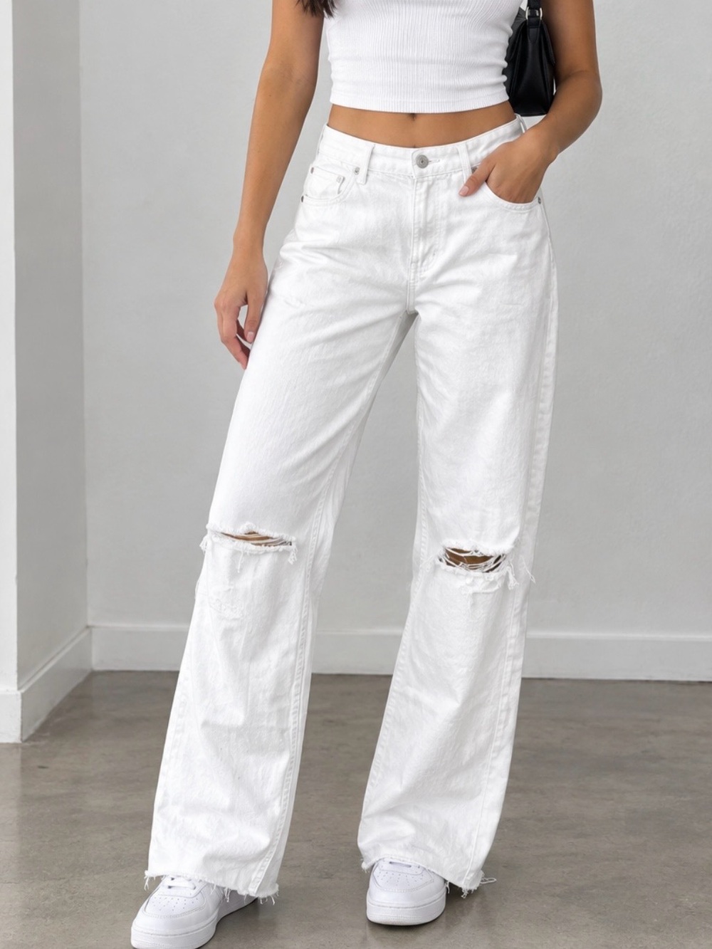 Zara White Distressed Wide-Leg Jeans - High Rise